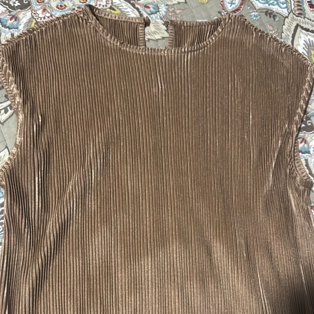 Elegant Brown Pleated Women's Dress